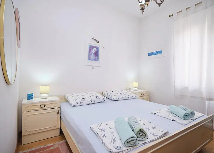 Old Town Art Apartment Split By Litto 斯普利特